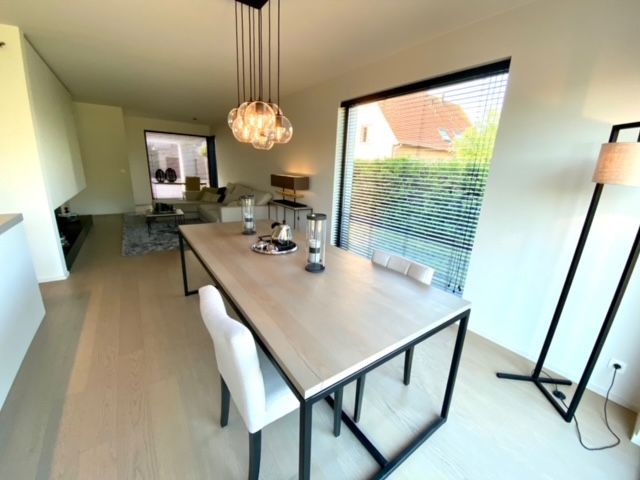 Moderne, instapklare woning met 3 slaapkamers foto 10