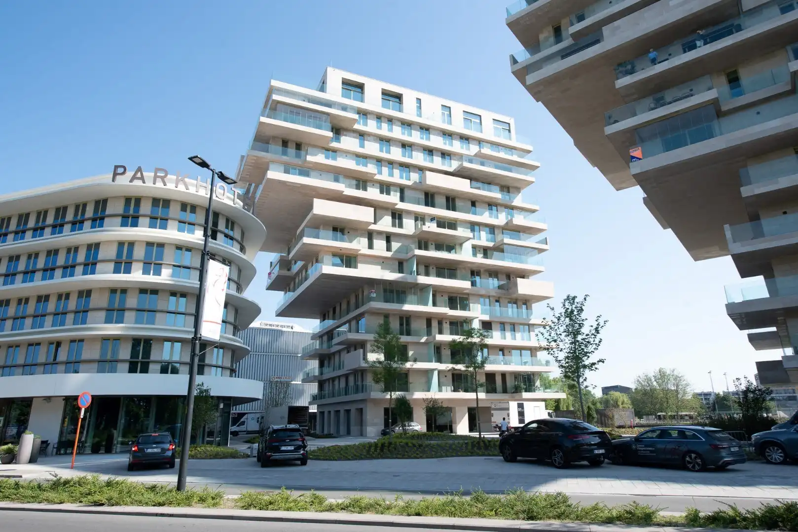 Prachtig BEN hoekappartement te huur in de gegeerde "Waterfront" residentie foto 18