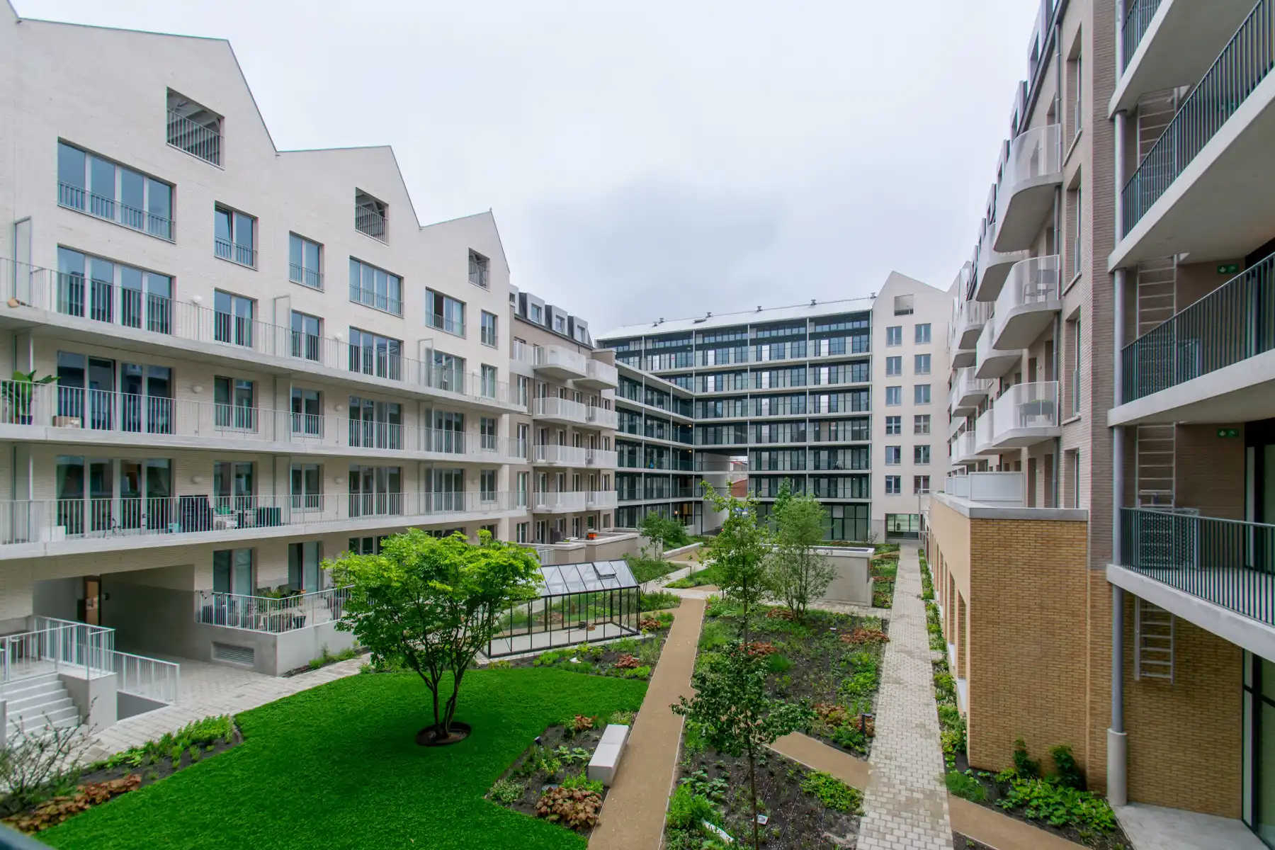 Prachtig Modern nieuwbouwappartement met 1slpk. en balcon foto 7