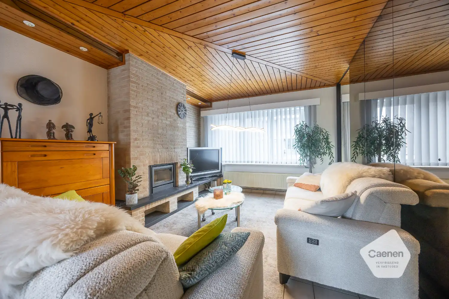Woning met handelsgelijkvloers op commerciële ligging foto 15
