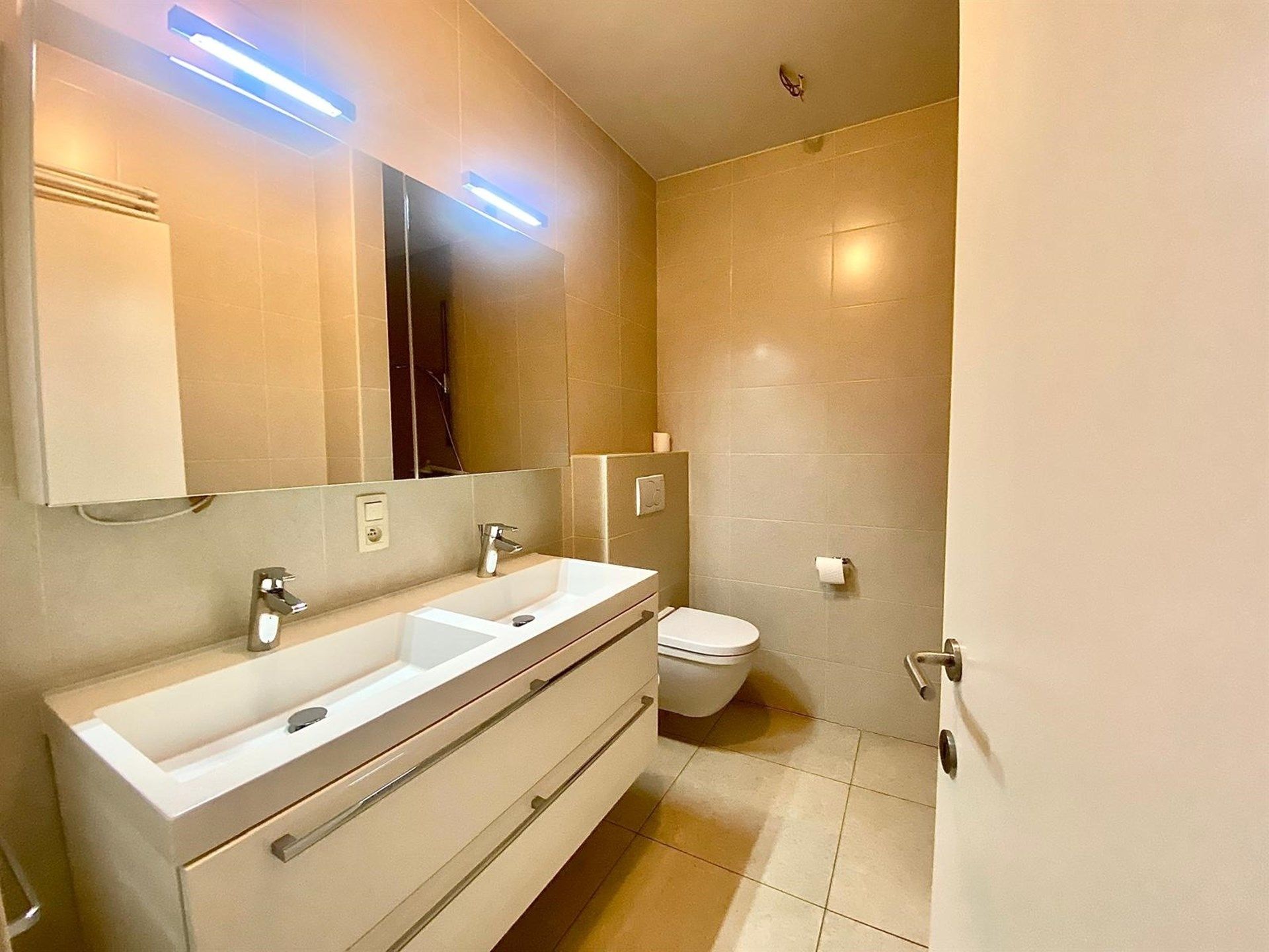 Prachtig appartement in het centrum van Aalst foto 13