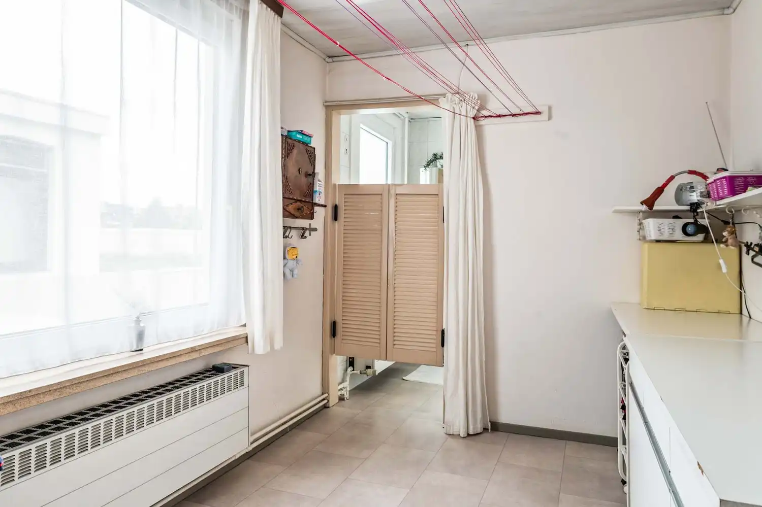 Ruime gezinswoning met 4 slaapkamers op toplocatie in Borgerhout! foto 12