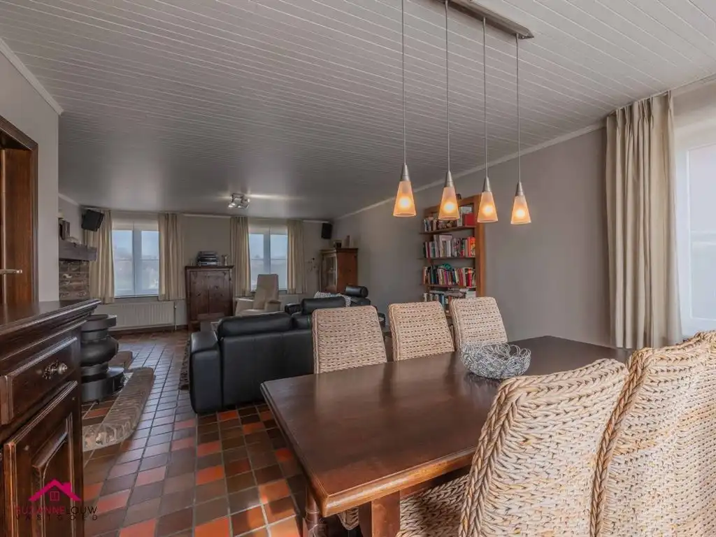 Gezellige vrijstaande woning, volledig onderkelderd foto 25