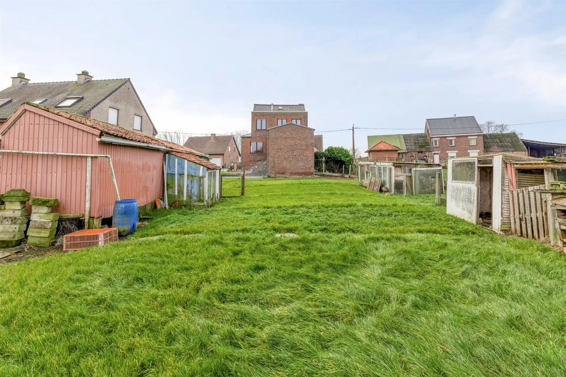 Open bebouwing met open zicht en renovatiepotentieel foto 11