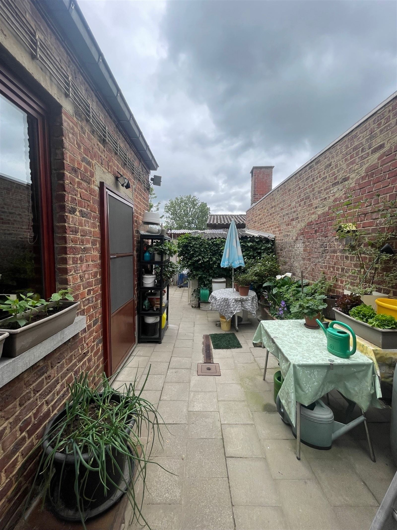 Huis met garage foto 17