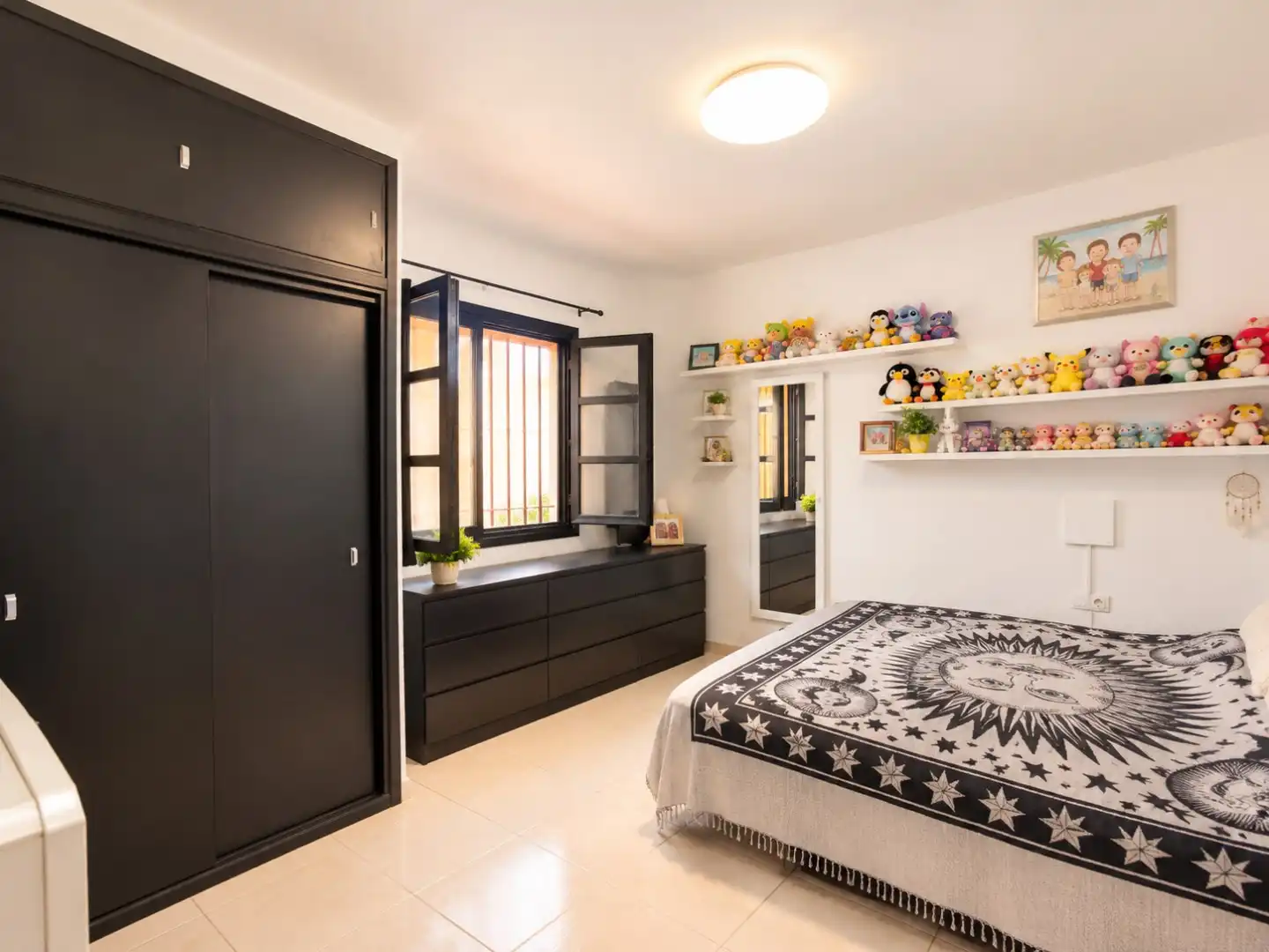Appartement met één slaapkamer en vrij uitzicht op zee in San Eugenio, Adeje.  foto 7