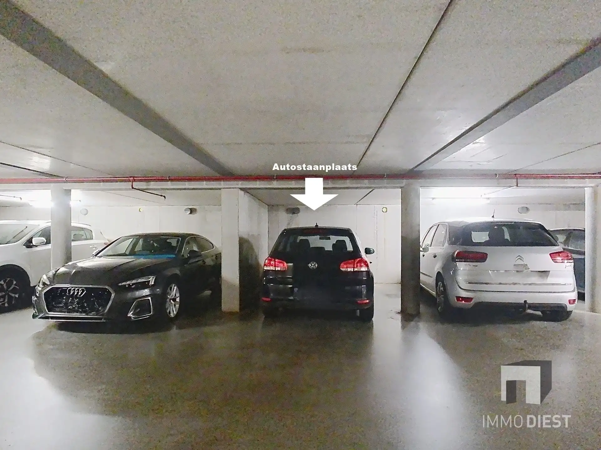 Gelijkvloers app - 2 slpk - tuin - garage - berging foto 20