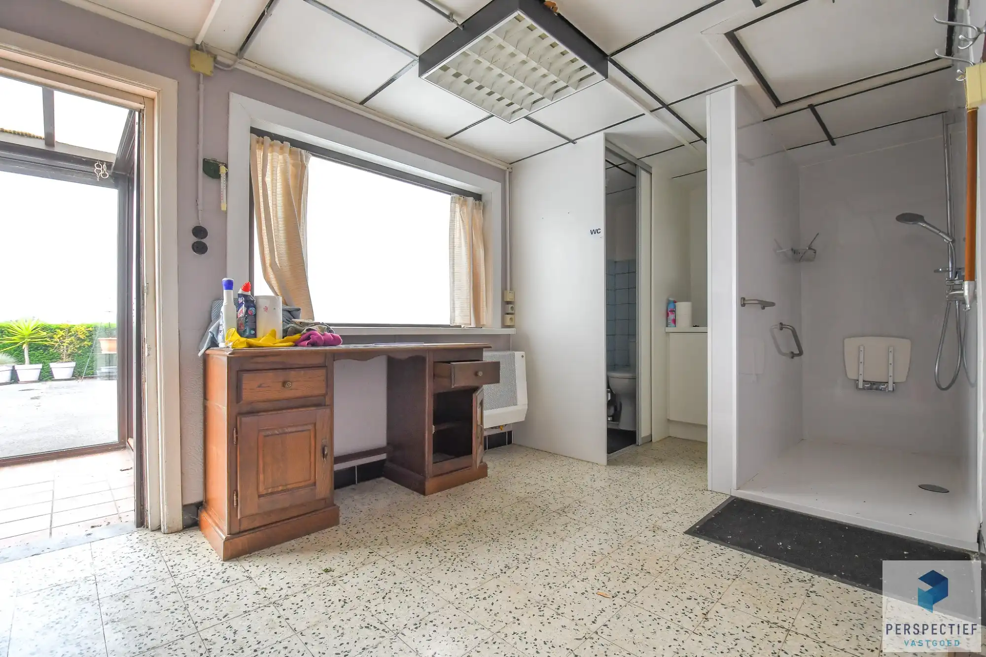 Te renoveren woning met rondom landelijke uitzichten foto 12