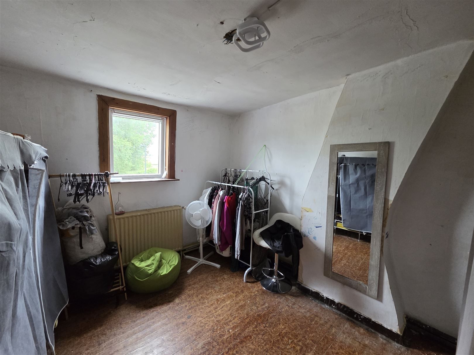 Woning met 5 slaapkamers in Frasnes-les-Anvaing foto 14