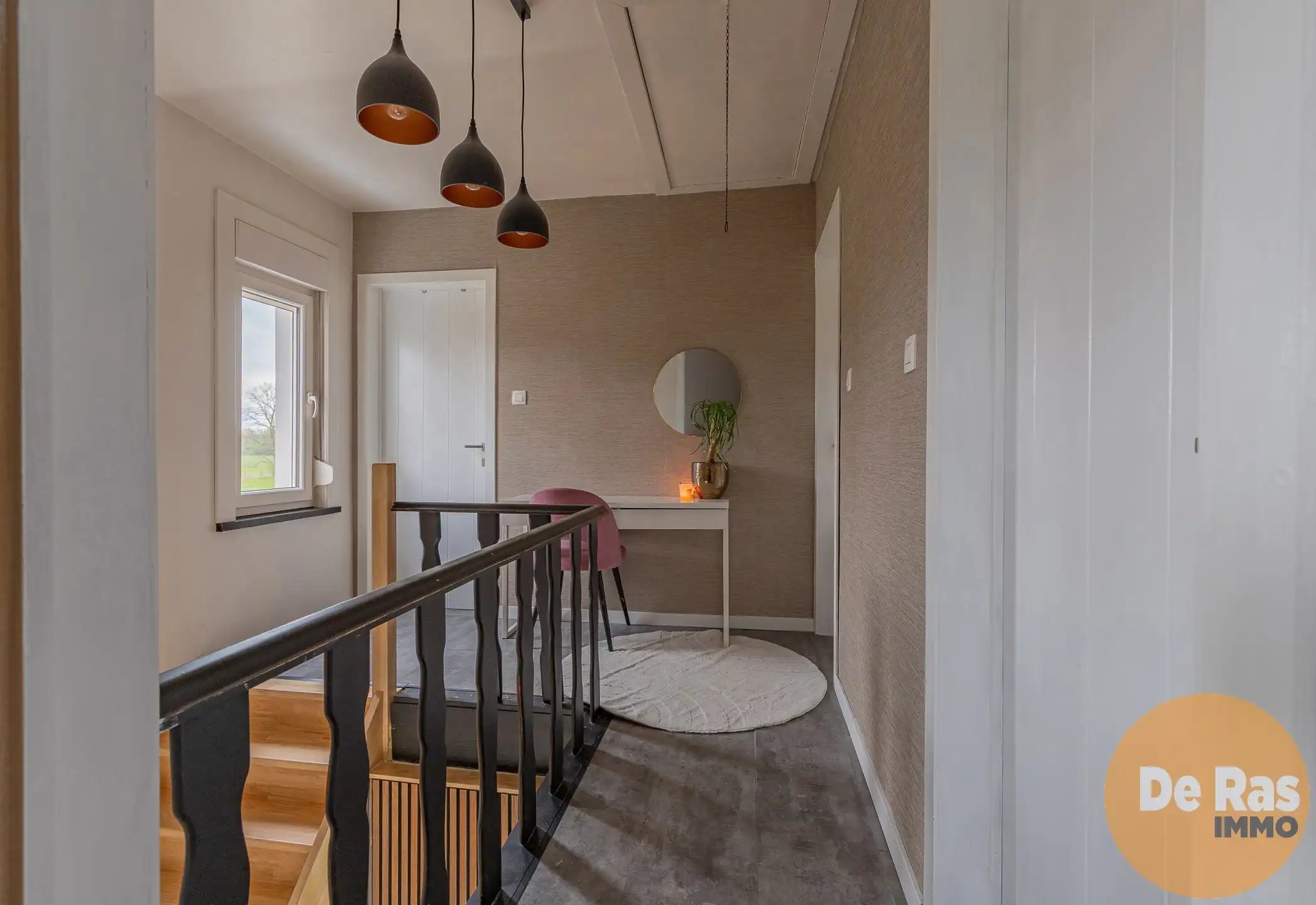 NINOVE-Volledig gerenoveerde HOB in doodlopende straat  foto 19