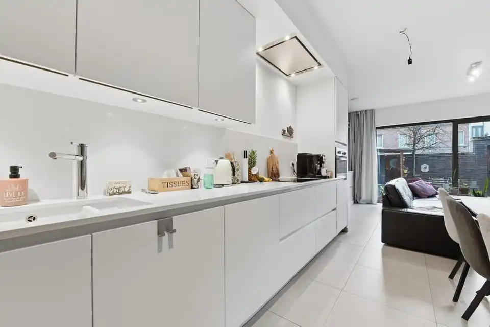 INSTAPKLARE WONING OP EEN TOPLIGGING IN SINT-TRUIDEN foto 8