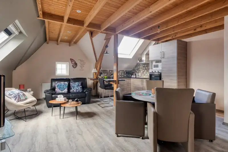 Commercieel pand met woonst en feestzaal op zichtbare locatie te Tielt 🏠 foto 25