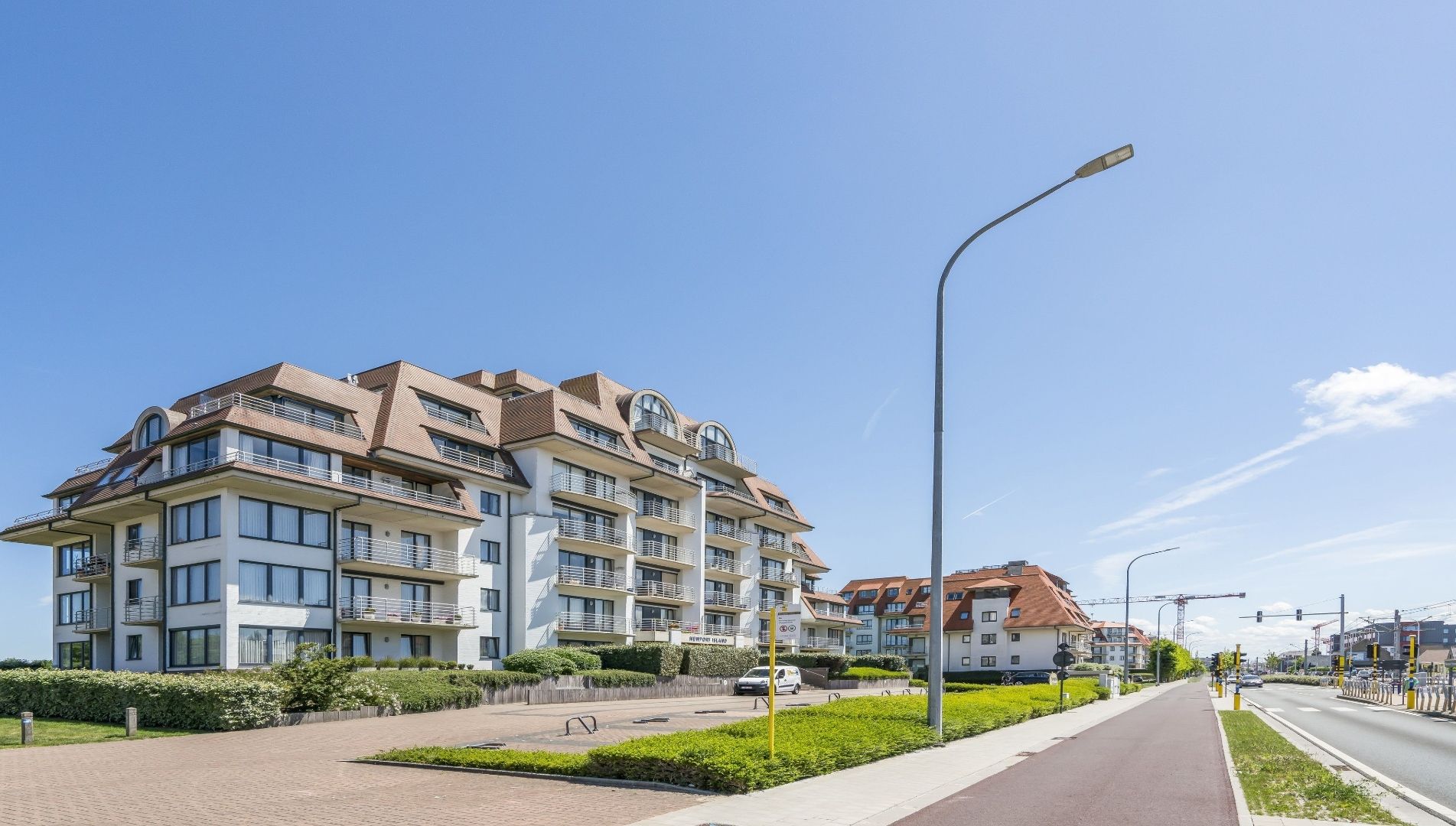 Gerenoveerd hoekappartement met zicht op de jachthaven foto 13