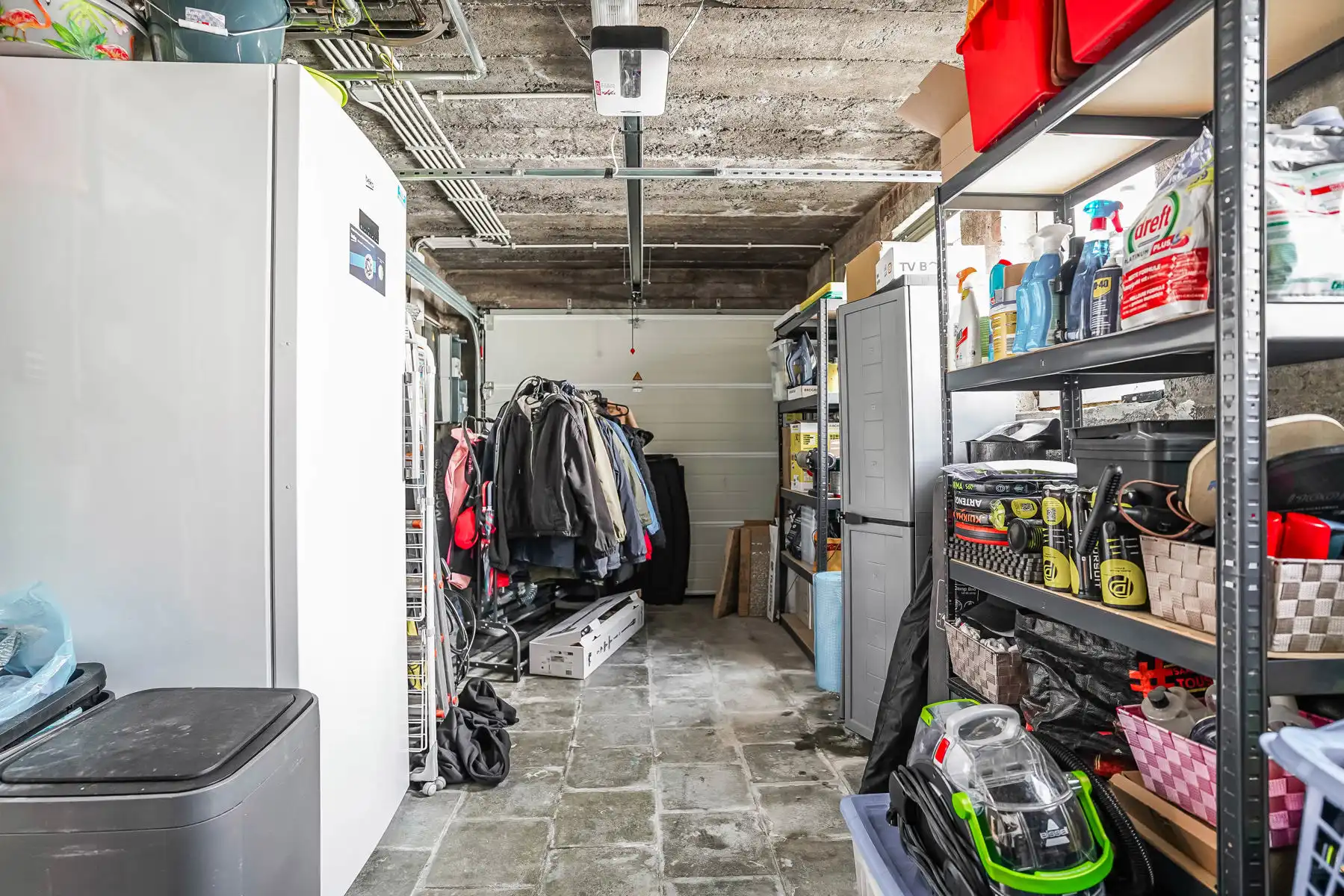 Mooi gerenoveerde & instapklare 3-gevel woning te Londerzeel foto 25