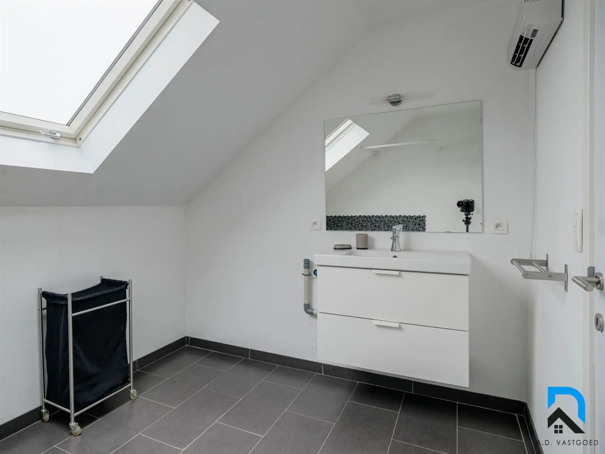 Ruime woning op toplocatie in Munsterbilzen foto 24