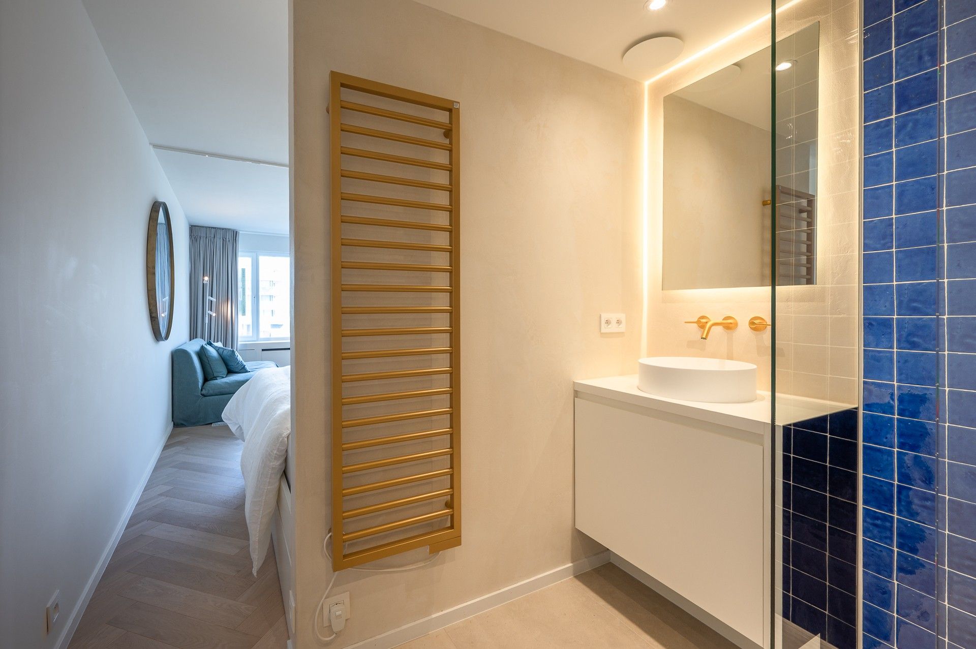 Unieke pied-à-terre met adembenemend zeezicht foto 8