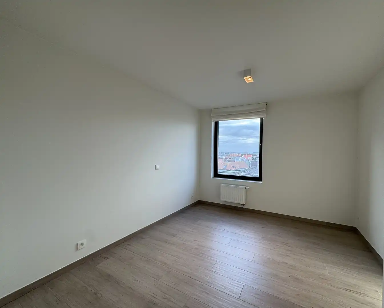 Ruim appartement met 2 slaapkamers in het centrum van Knokke. foto 14