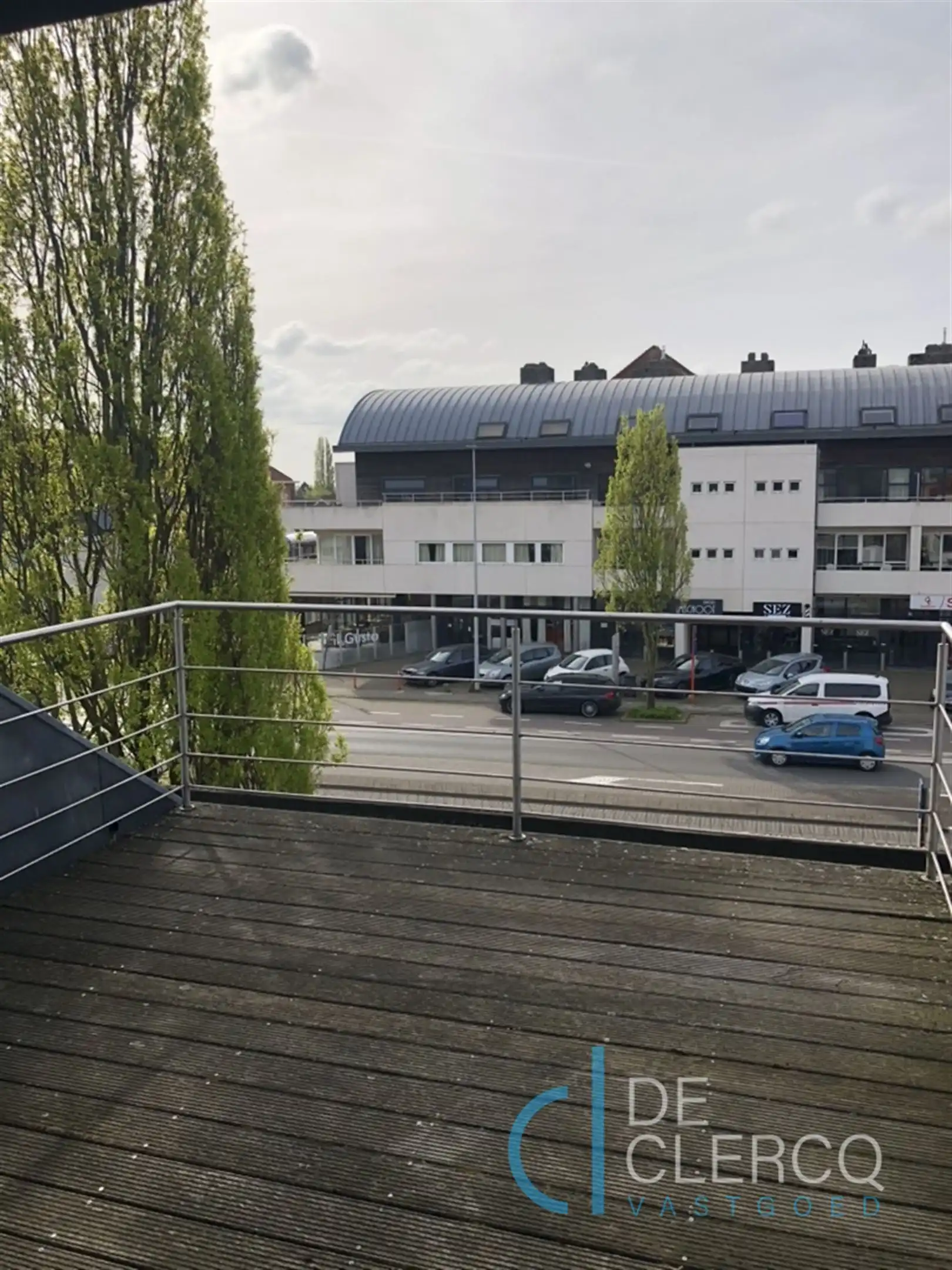 Toffe studio TE HUUR in het centrum van Lochristi! foto 10