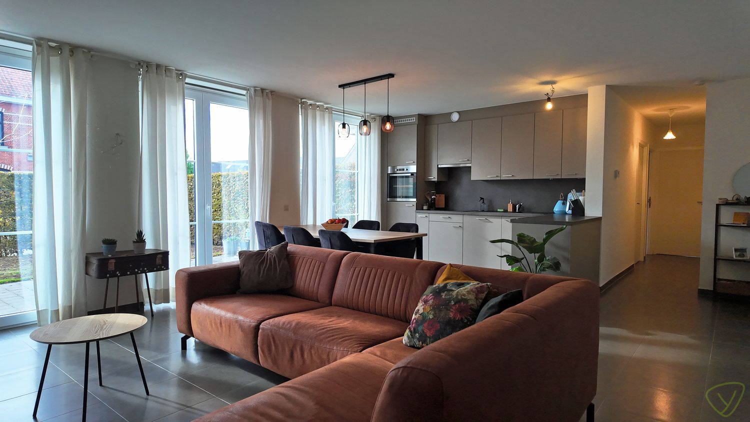 Zonovergoten gelijkvloersappartement in het centrum van Kaprijke! foto 2