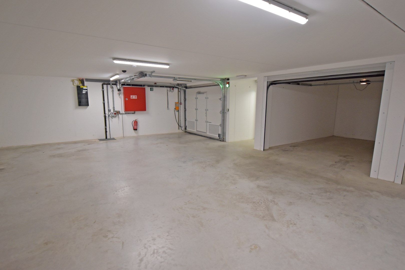 Garagebox in een nieuwbouwresidentie op de Kustlaan! foto 4