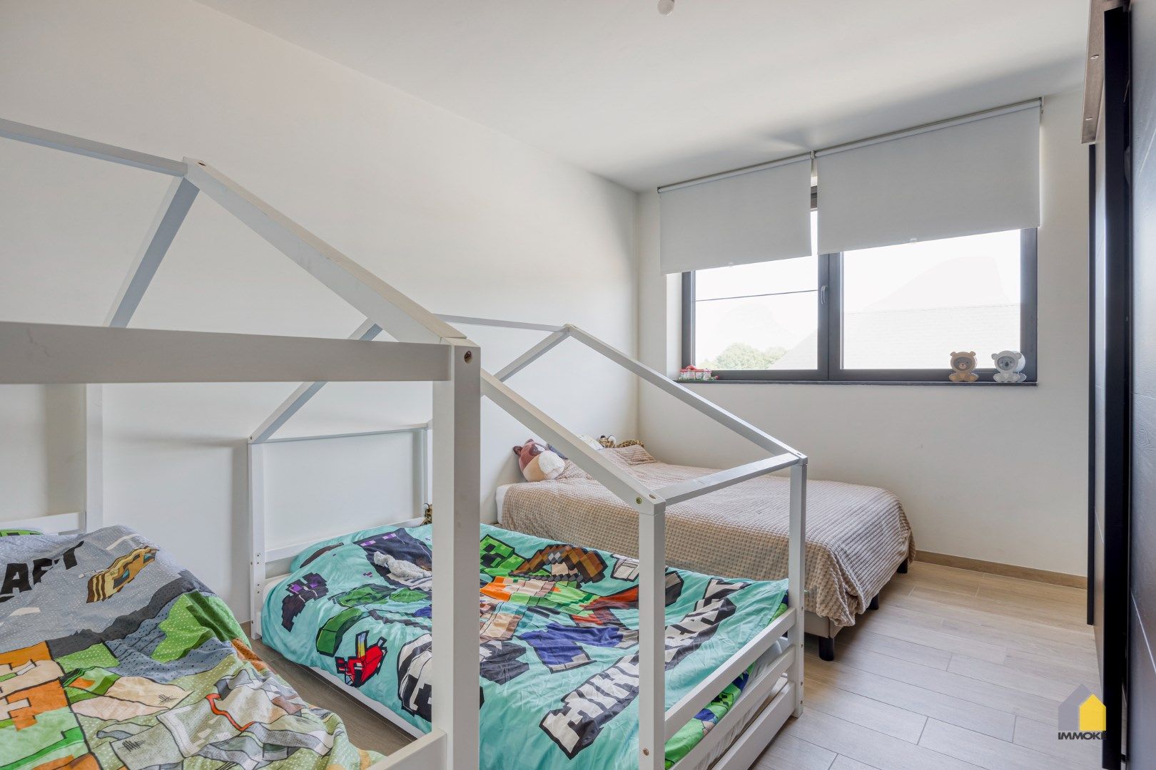 Energiezuinige patiowoning met 3 slpks, buro, hobbykamer en dubbele carport. foto 29
