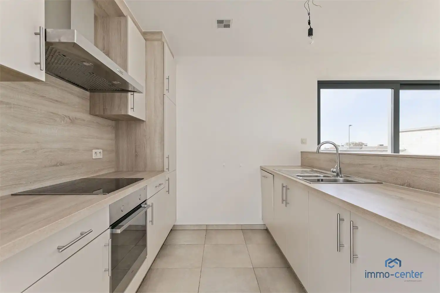 Modern twee-slaapkamer appartement te huur te Genk! foto 9