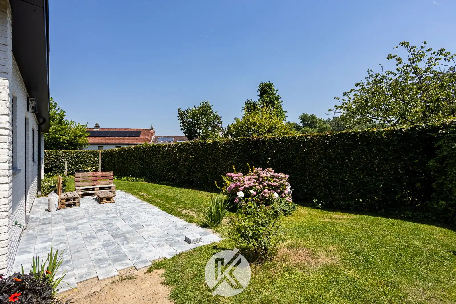 Tijdloze bungalow met stijlvolle afwerking foto 23
