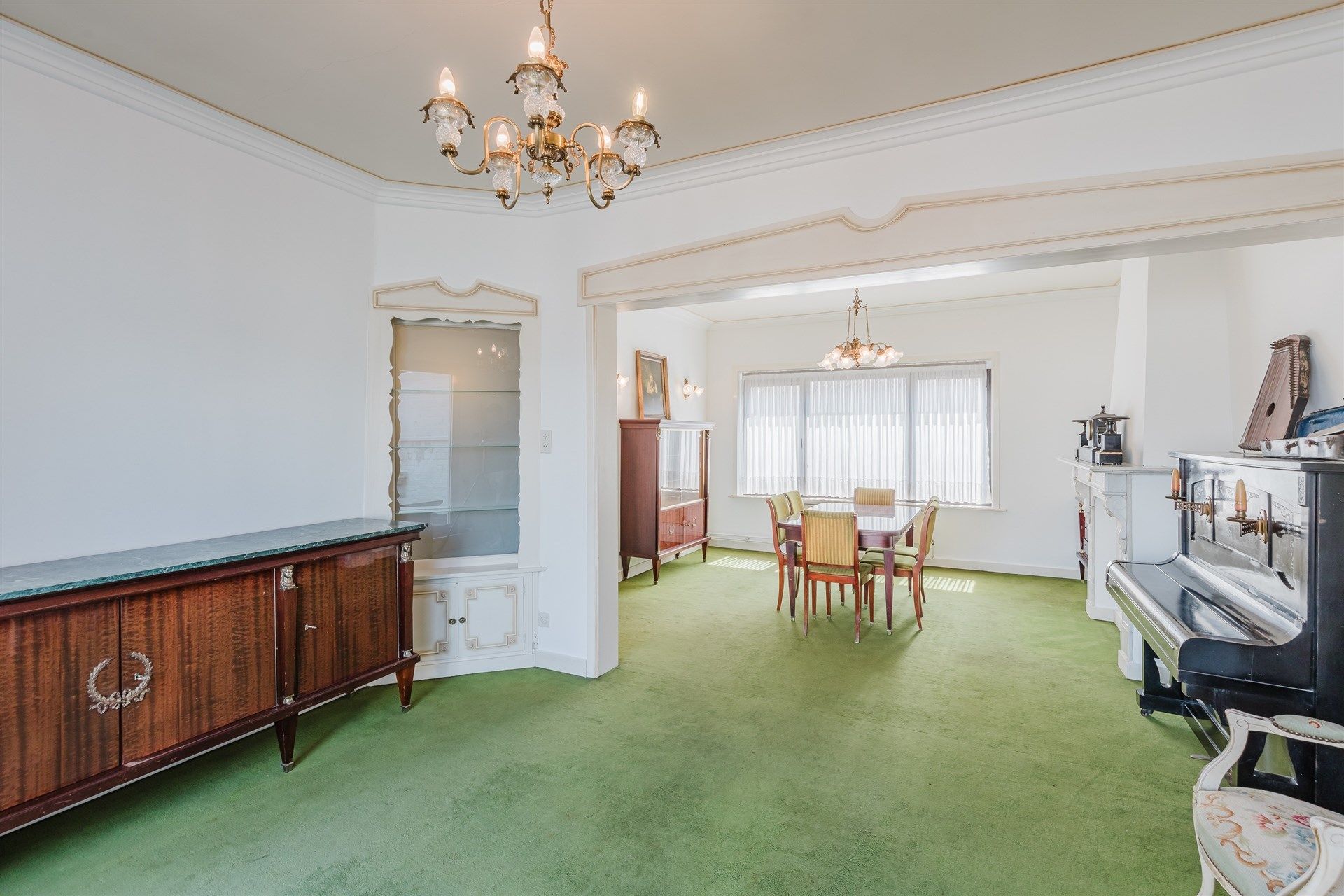 Ruime woning met 5(!) slaapkamers, dakterras en tuin foto 19