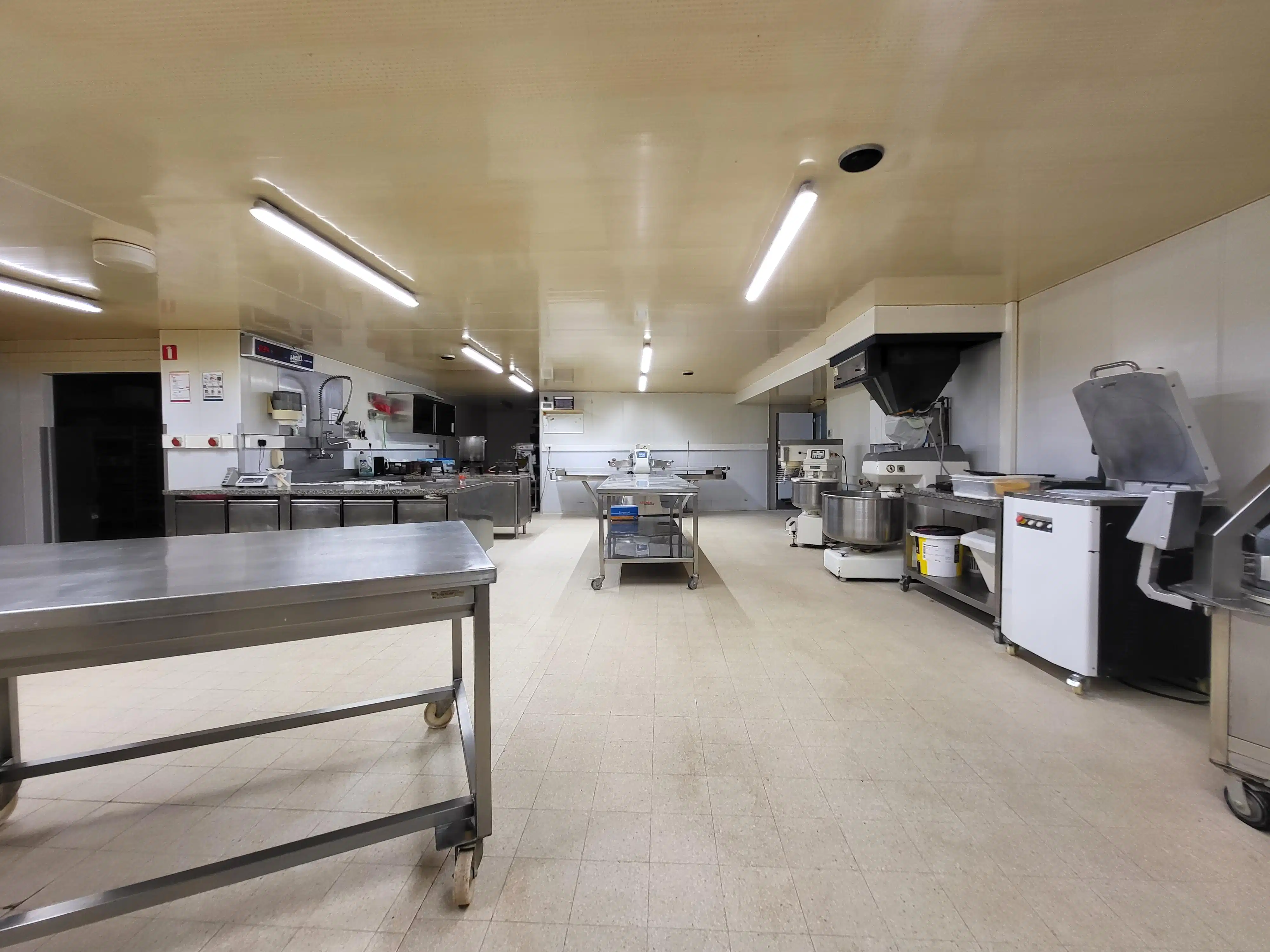 Ruime en veelzijdige woning met grote tuin in het charmante Sint-Maria-Lierde foto 7