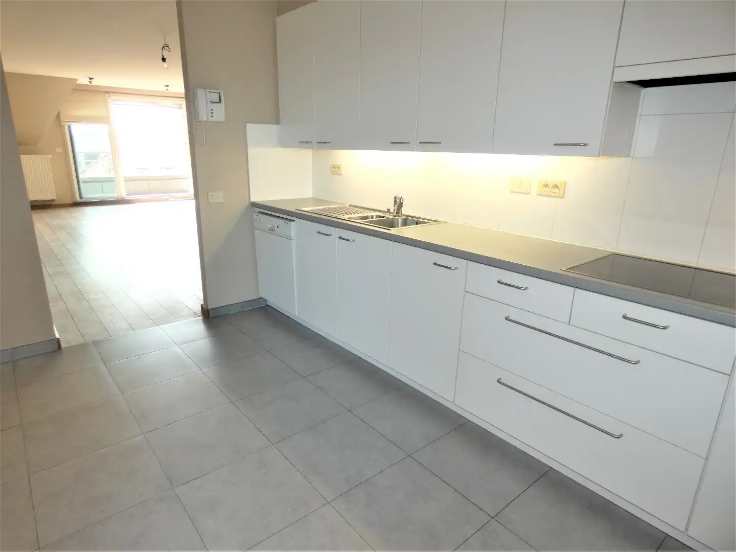 Prachtig appartement (165 m²) met 3 slpk, garage en zonneterras, Torhout foto 13