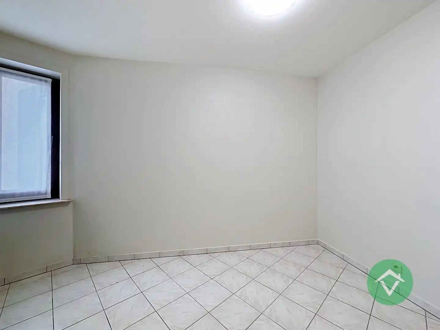 Gelijkvloers appartement met 2 slaapkamers in hartje Koekelare foto 17