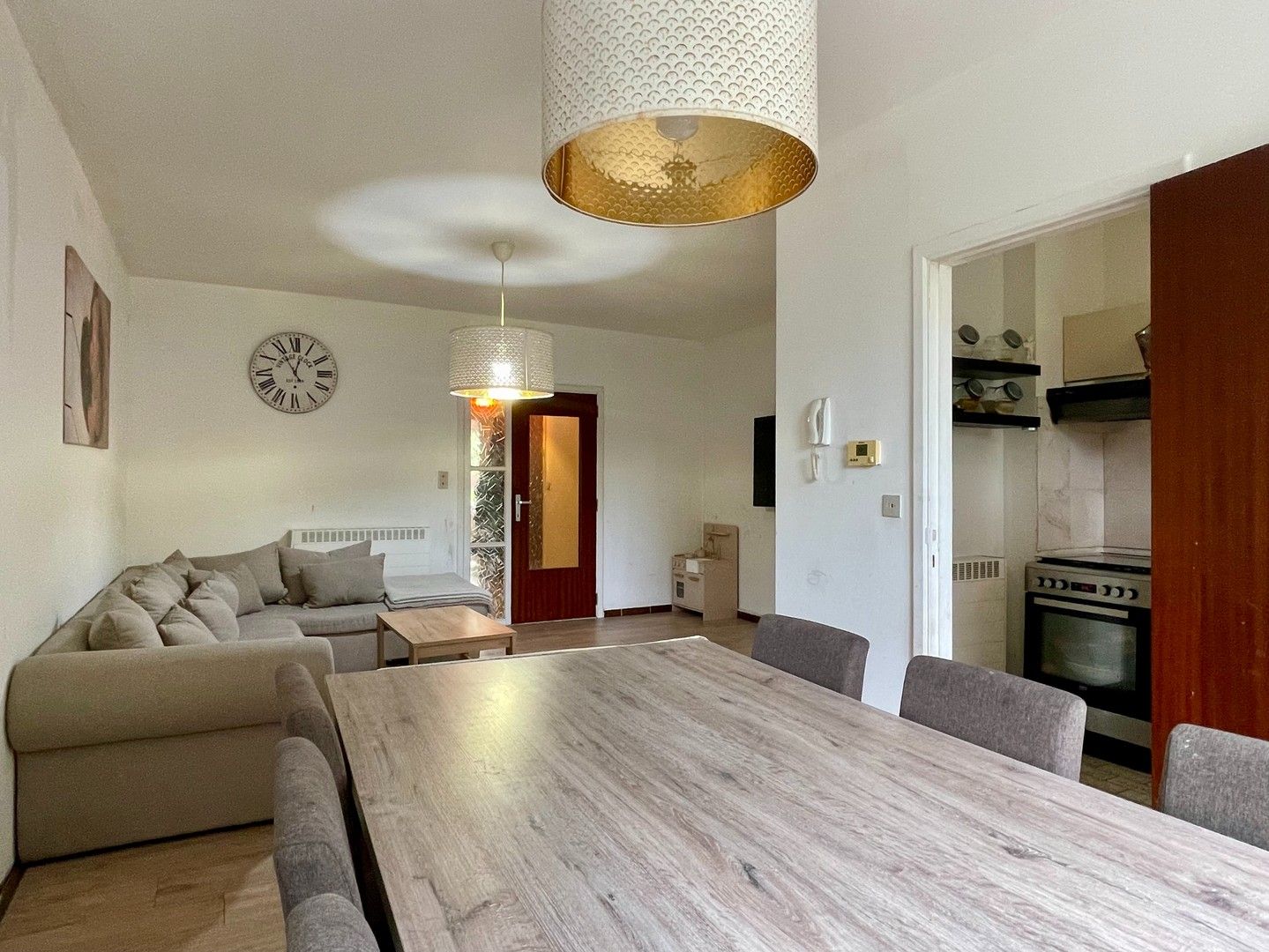 Instapklaar 2 slaapkamer appartement foto 5