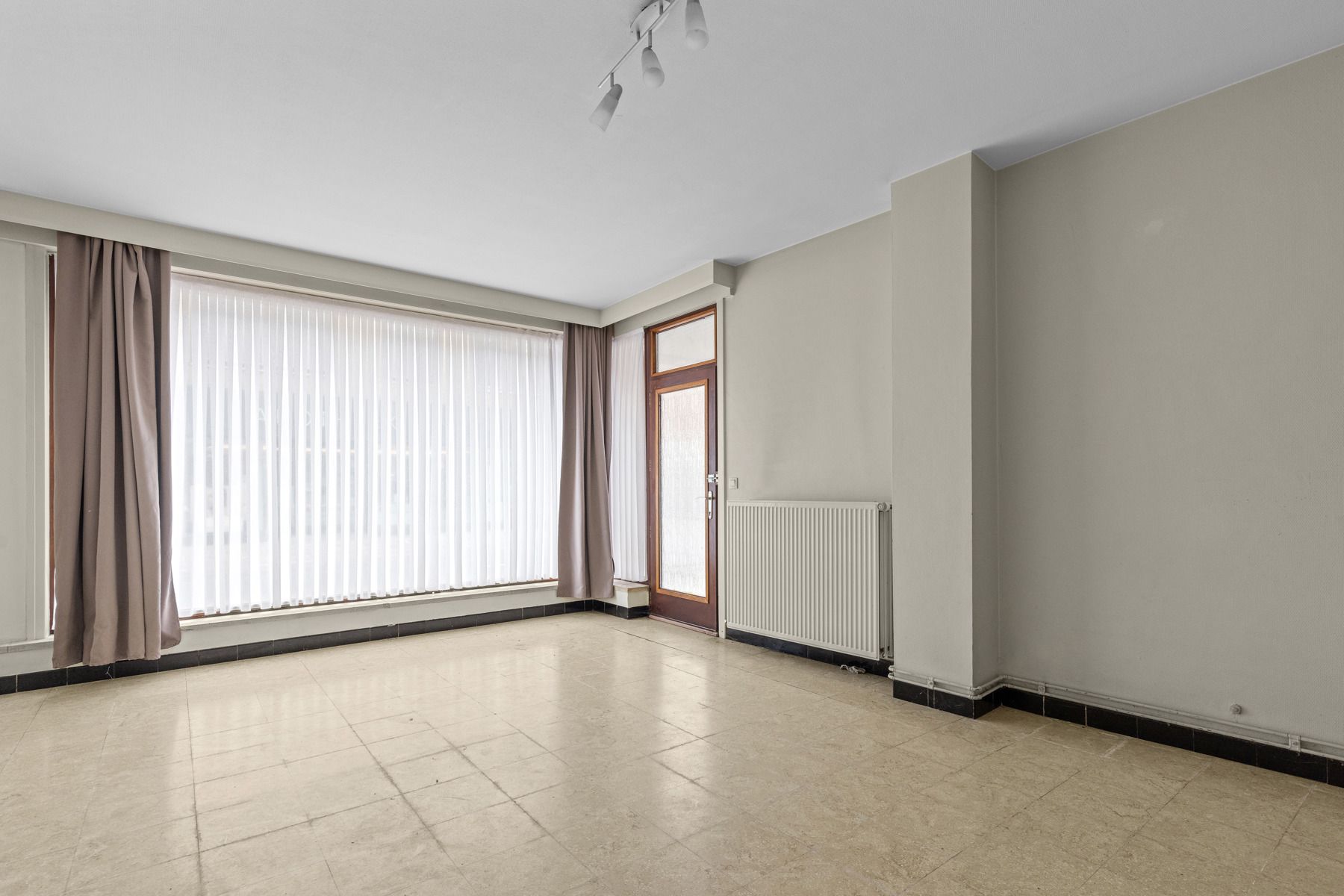 Gelijkvloers appartement te koop in het centrum van Geluwe foto 5