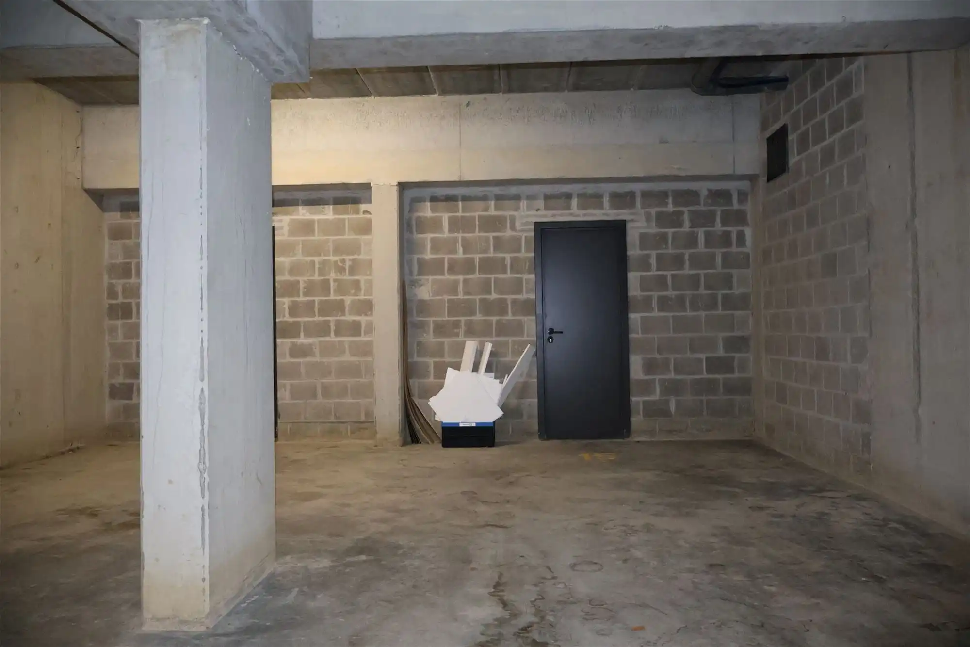 Ondergrondse autostaanplaats foto 2