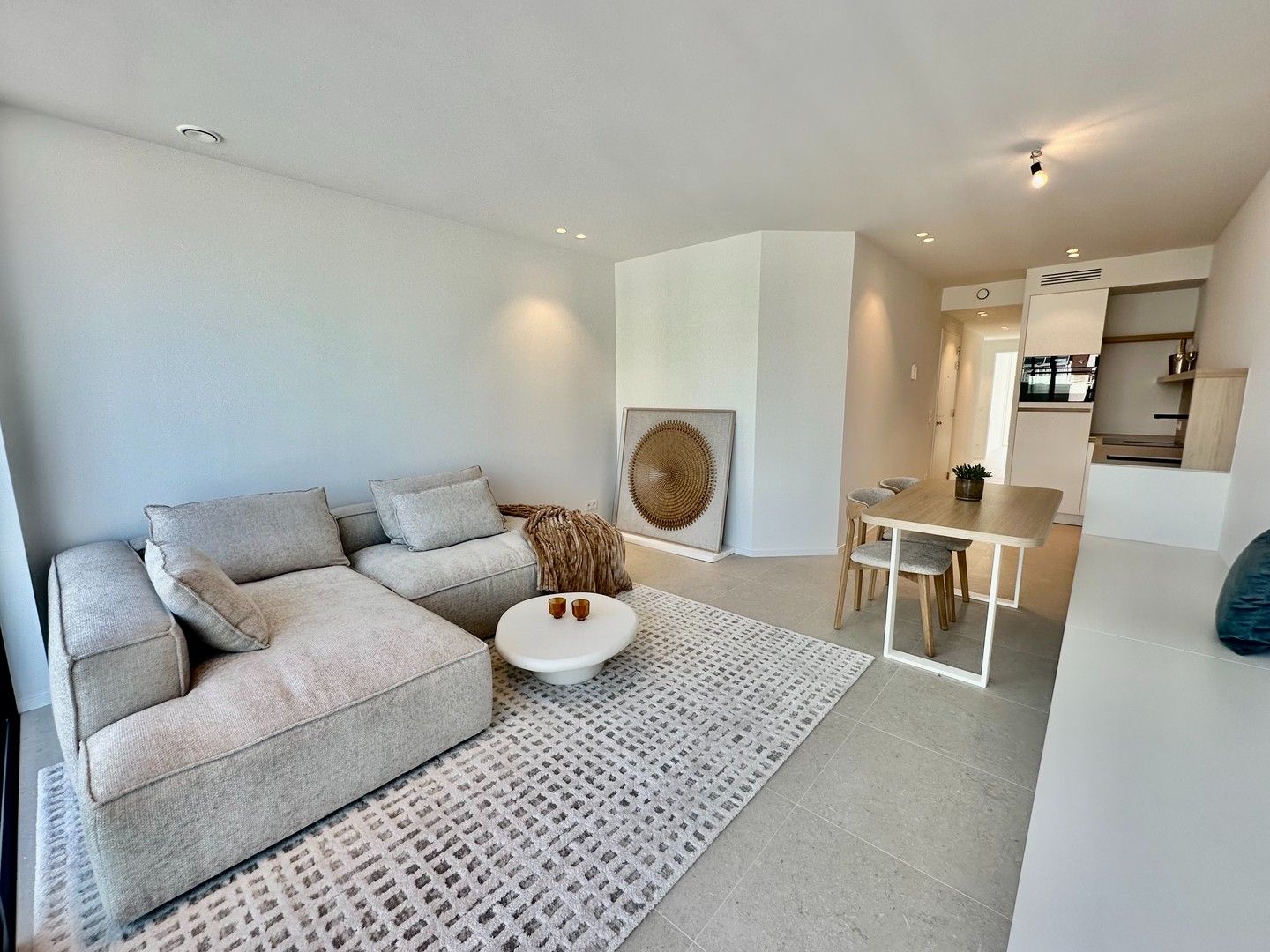 Prachtig nieuwbouw appartement met zijdelings zeezicht in het centrum van Knokke. foto 7