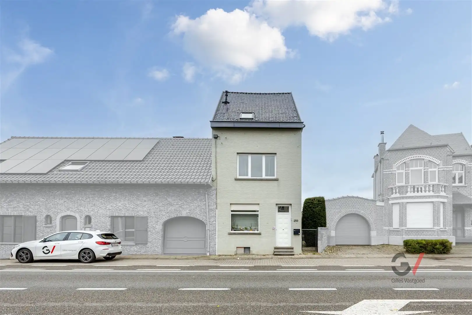 Karaktervolle woning met diepe tuin op een toplocatie foto 12