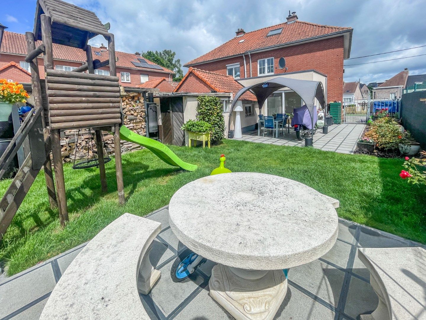 INSTAPKLARE WONING MET 2 SLAAPKAMERS + BUREAU ! foto 13