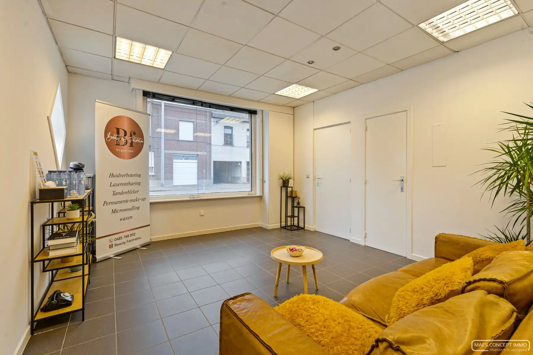 Te koop handelspand met appartement boven in centrum Desselgem foto 10