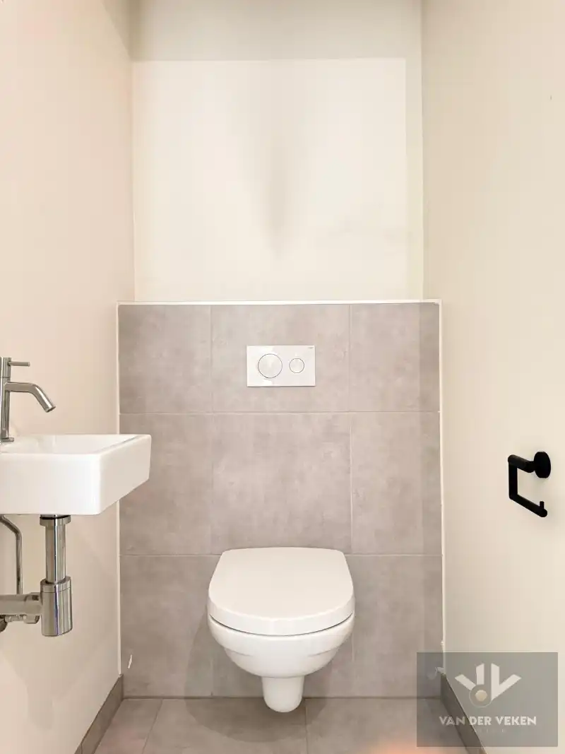 Rustig gelegen 2 slaapkamer appartement! foto 10