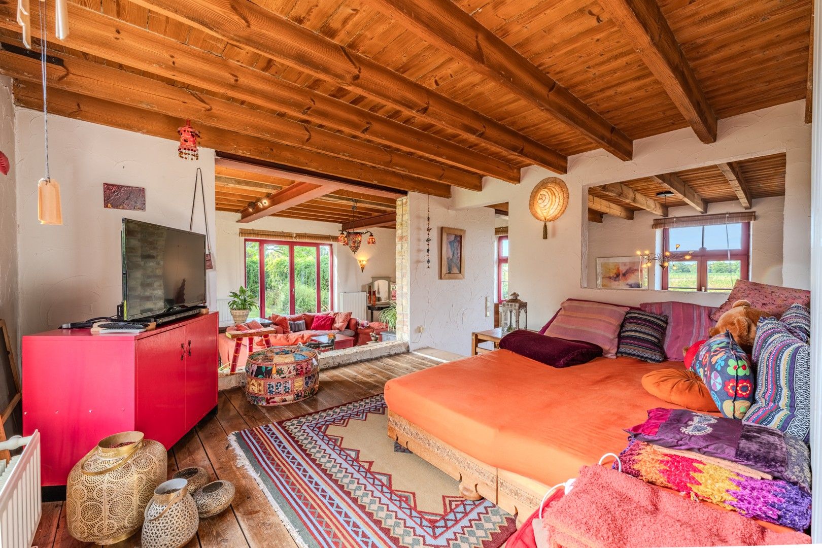 Charmante woning in landelijke omgeving foto 7
