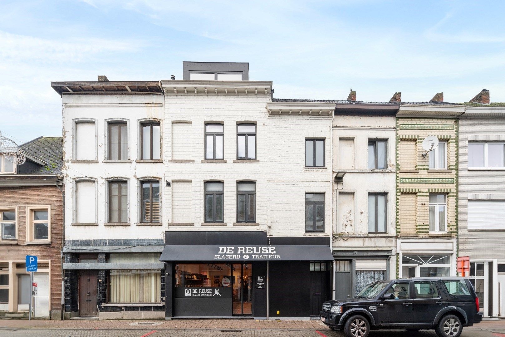 TE KOOP - gerenoveerd appartement met 1 slaapkamer en bureau foto 11