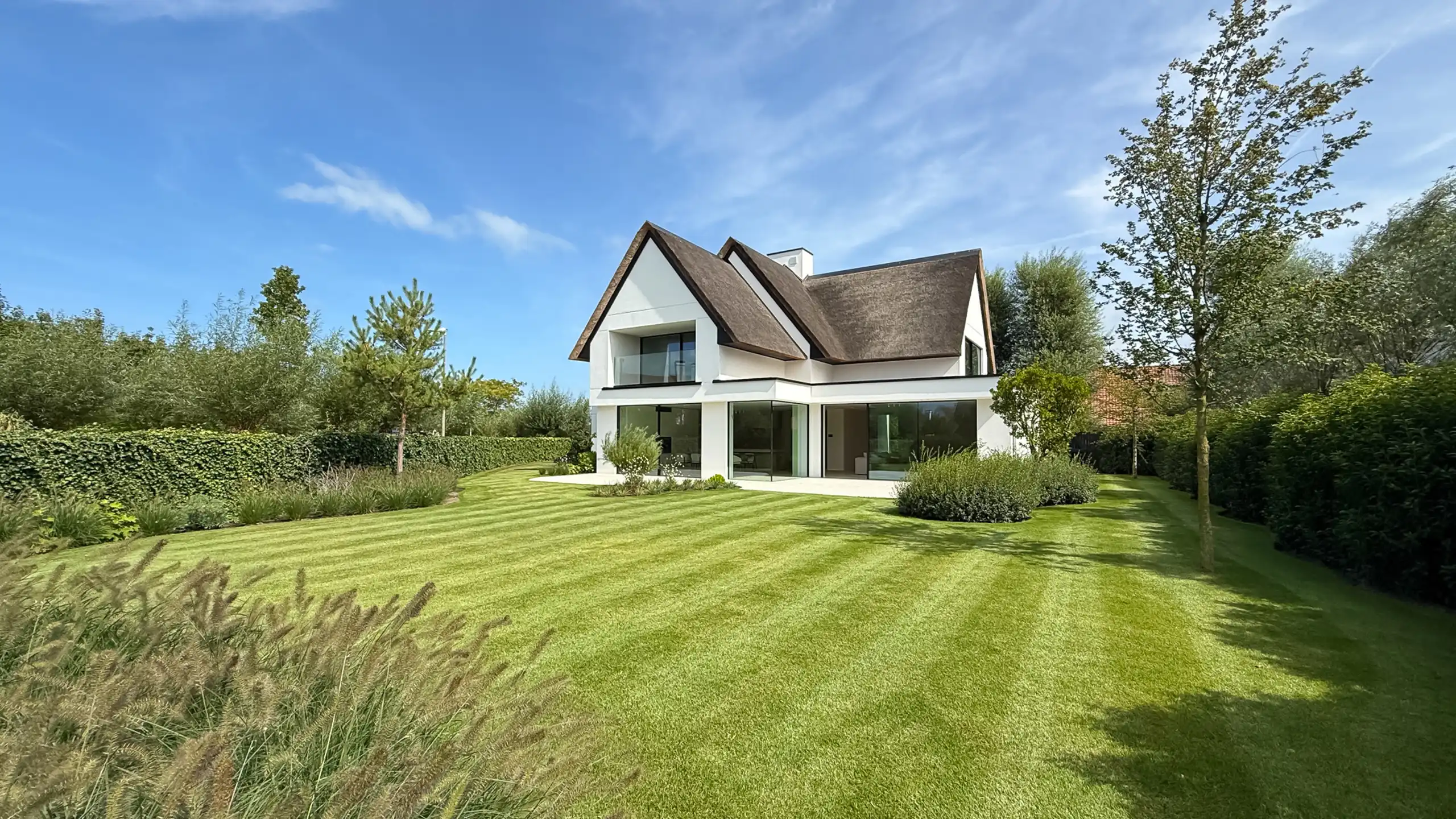 Exclusieve nieuwbouwvilla aan de rand van het Zoute... foto 5