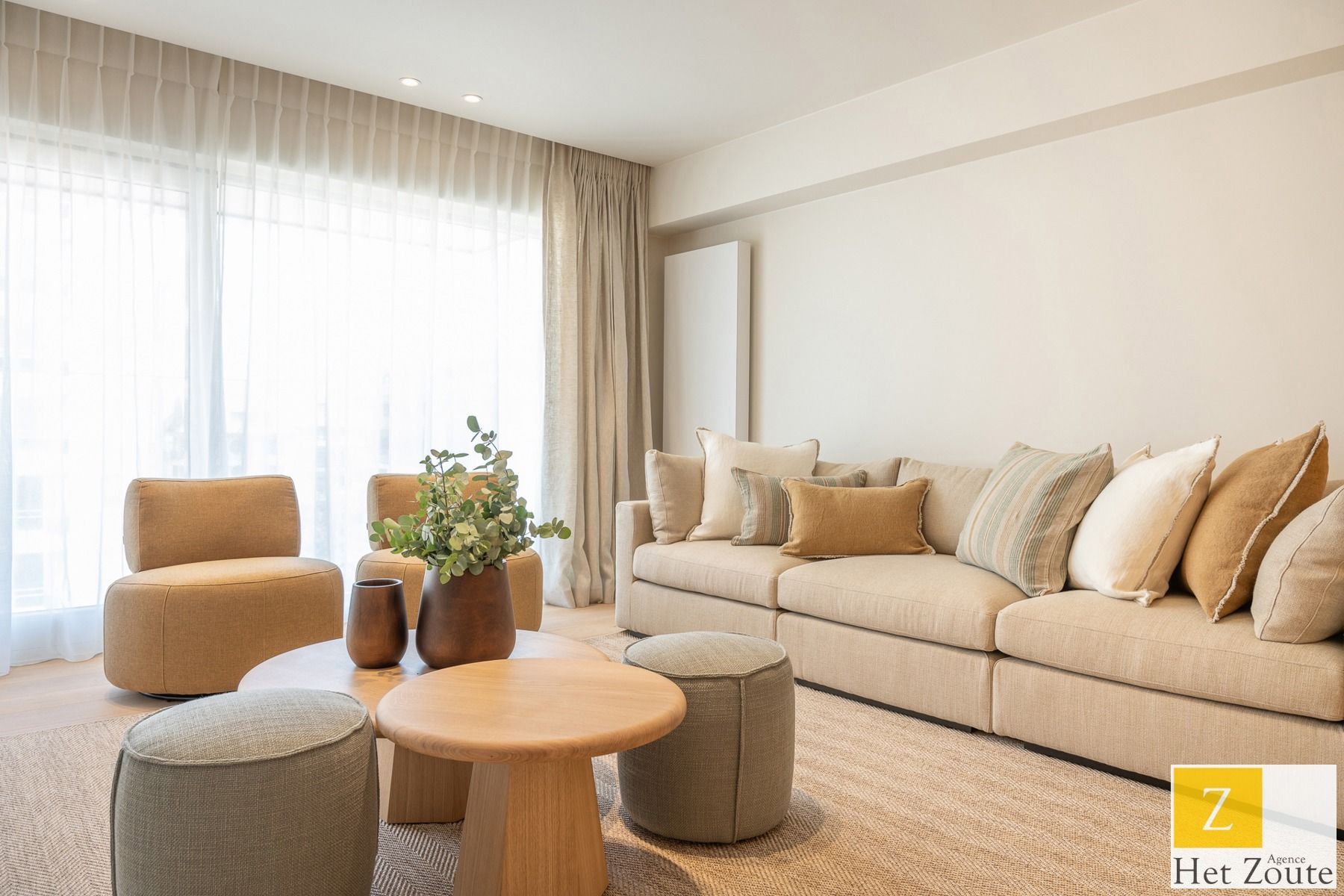 Gerenoveerd appartement op topligging met zeezicht foto 8