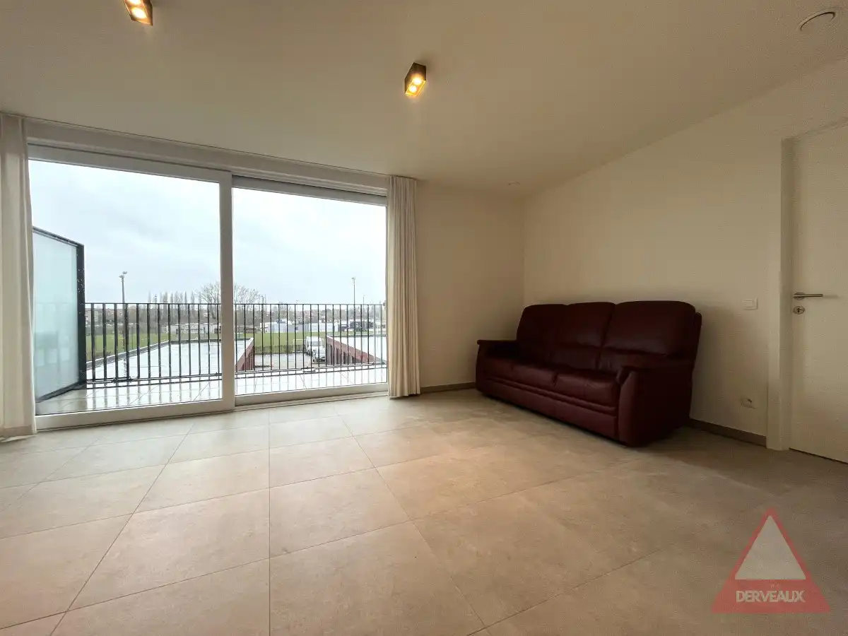 Zonnebeke – Instapklaar appartement met zicht op de voetbalvelden foto 5