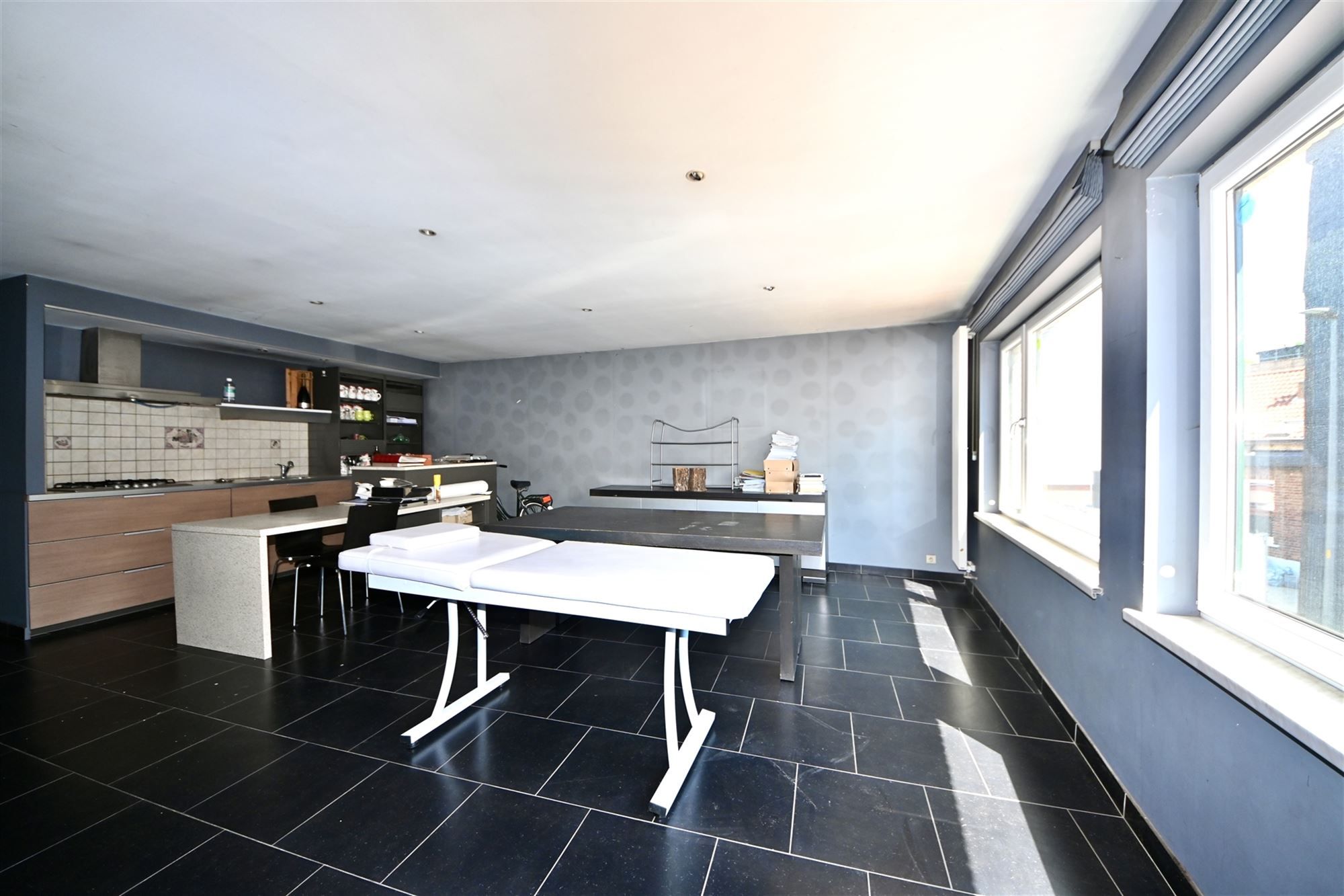 Handelspand met restaurant en appartement foto 27