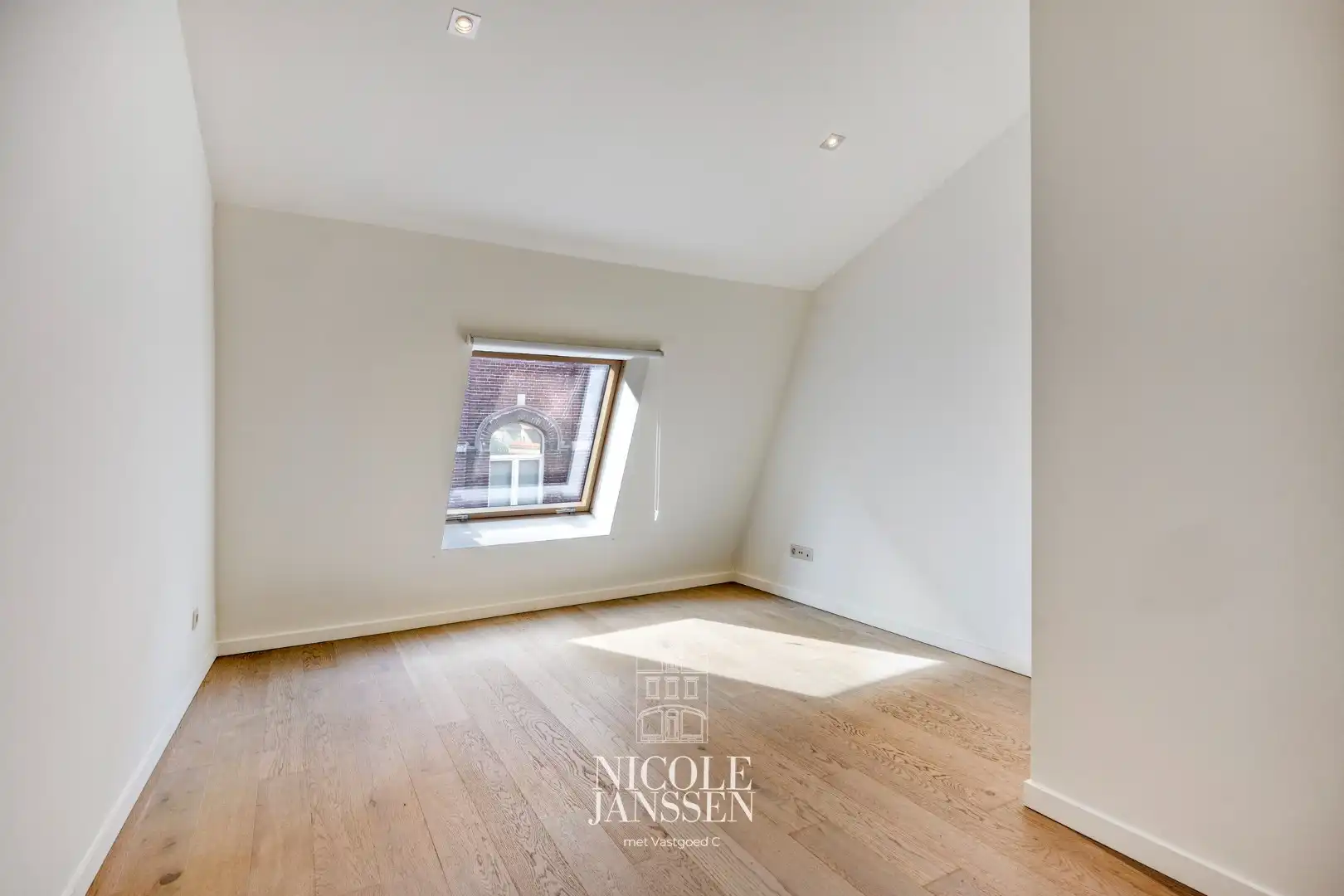 Triplexappartement met tuin foto 21