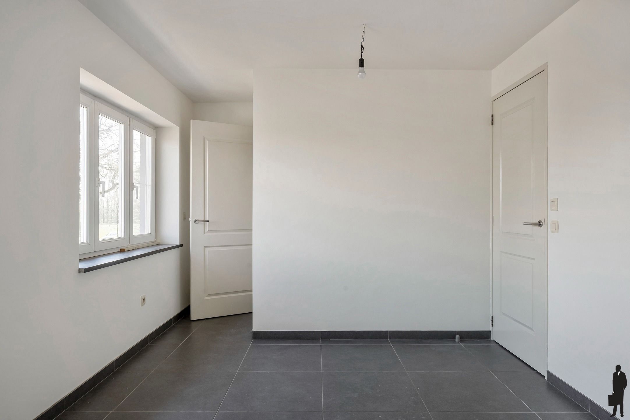 Instapklaar 2 slpk. appartement, gelegen op de Bredabaan te Wuustwezel foto 8