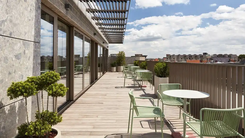 Instapklaar kantoorverdiep te huur in Clockwise Antwerpen foto 15