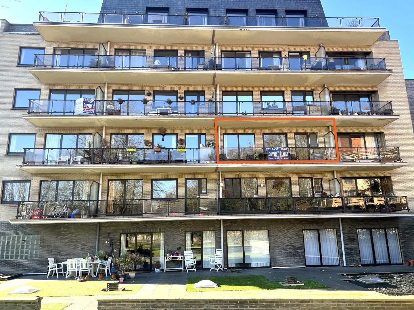 Appartement te Diest : 2 slpks, terras en staanplaats foto 12