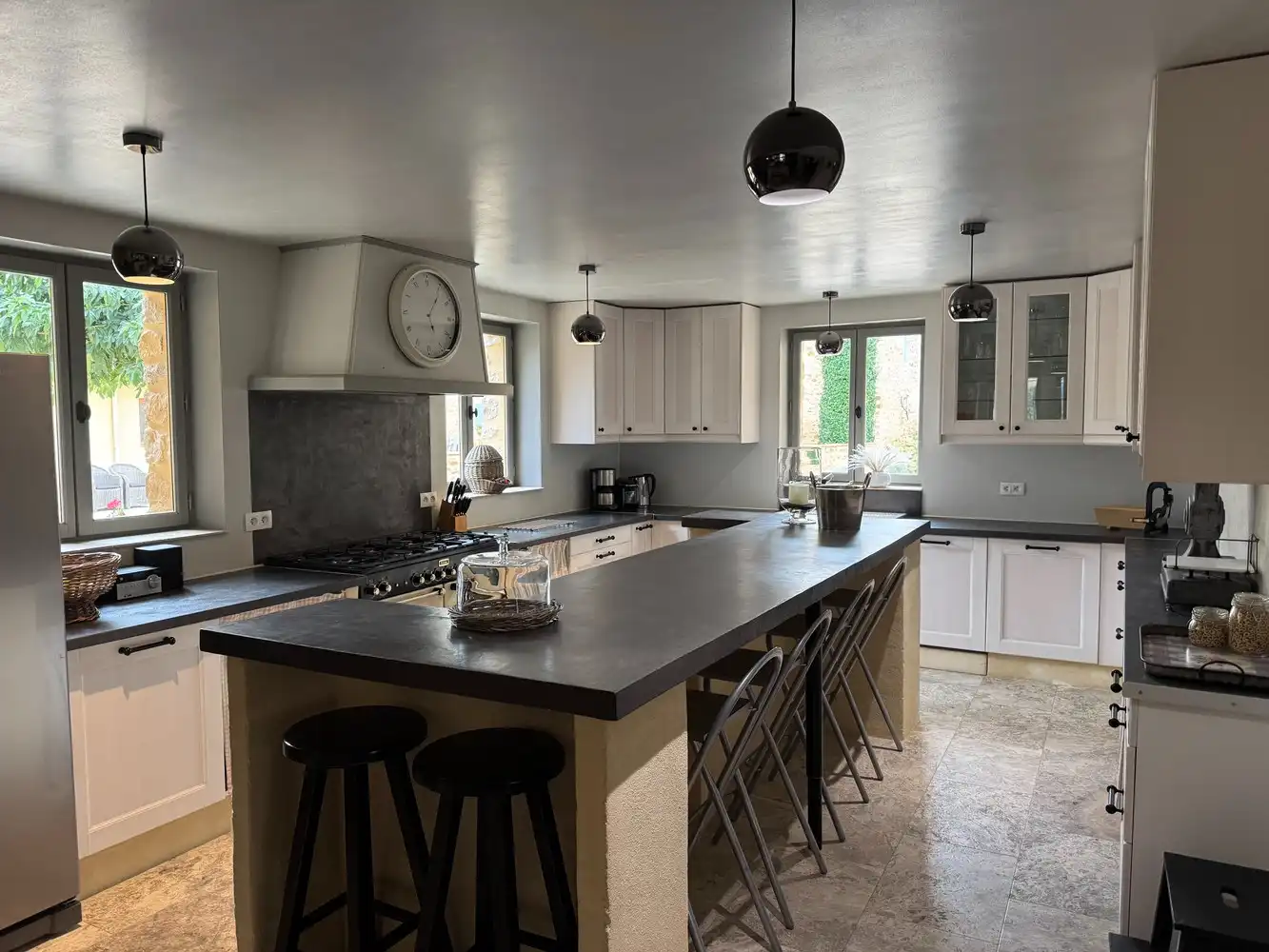 "Le Mas Des Trois Anges: authentieke 18e-eeuwse mas met luxe gîtes en verwarmd zwembad in het hart van de Provence" foto 12